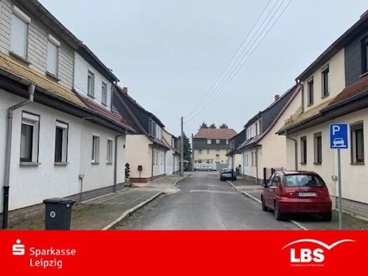 Doppelhaushälfte zum Kauf 99.800 € 5 Zimmer 104 m² 370 m² Grundstück Meuselwitz Meuselwitz 04610