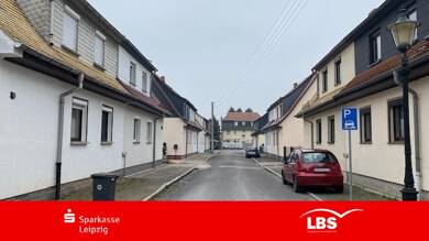Doppelhaushälfte zum Kauf 99.800 € 5 Zimmer 104 m² 370 m² Grundstück Meuselwitz Meuselwitz 04610