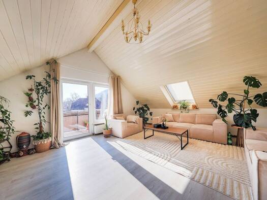 Wohnung zum Kauf 229.000 € 3 Zimmer 76 m² 3. Geschoss frei ab 01.05.2026 Singen Singen (Hohentwiel) 78224