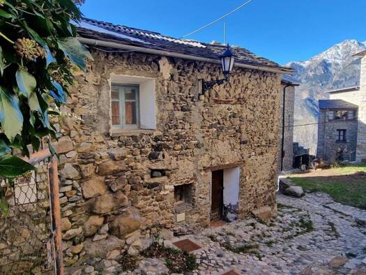 Villa zum Kauf 90.000 € 1 Zimmer 132 m² FUENTE LA AG.CERLER 14 Benasque/Benás 22449