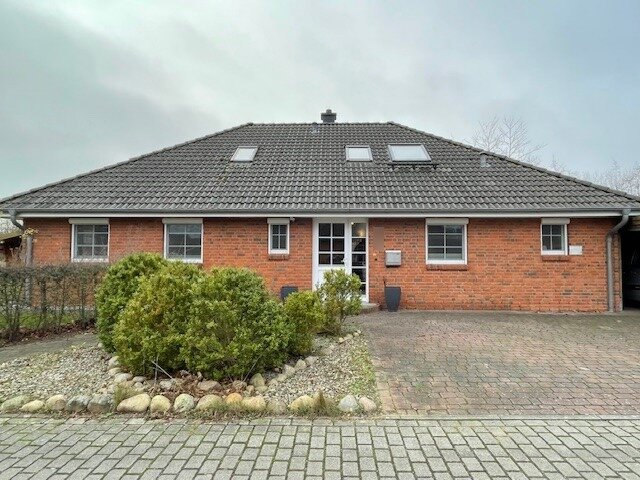 Einfamilienhaus zum Kauf 459.000 € 6 Zimmer 172 m²<br/>Wohnfläche 588 m²<br/>Grundstück Tarup Flensburg 24943