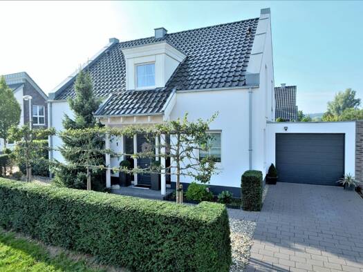 Einfamilienhaus zum Kauf 589.500 € 4 Zimmer 144,5 m² 398 m² Grundstück Brehmstraße 1 Kranenburg 47559
