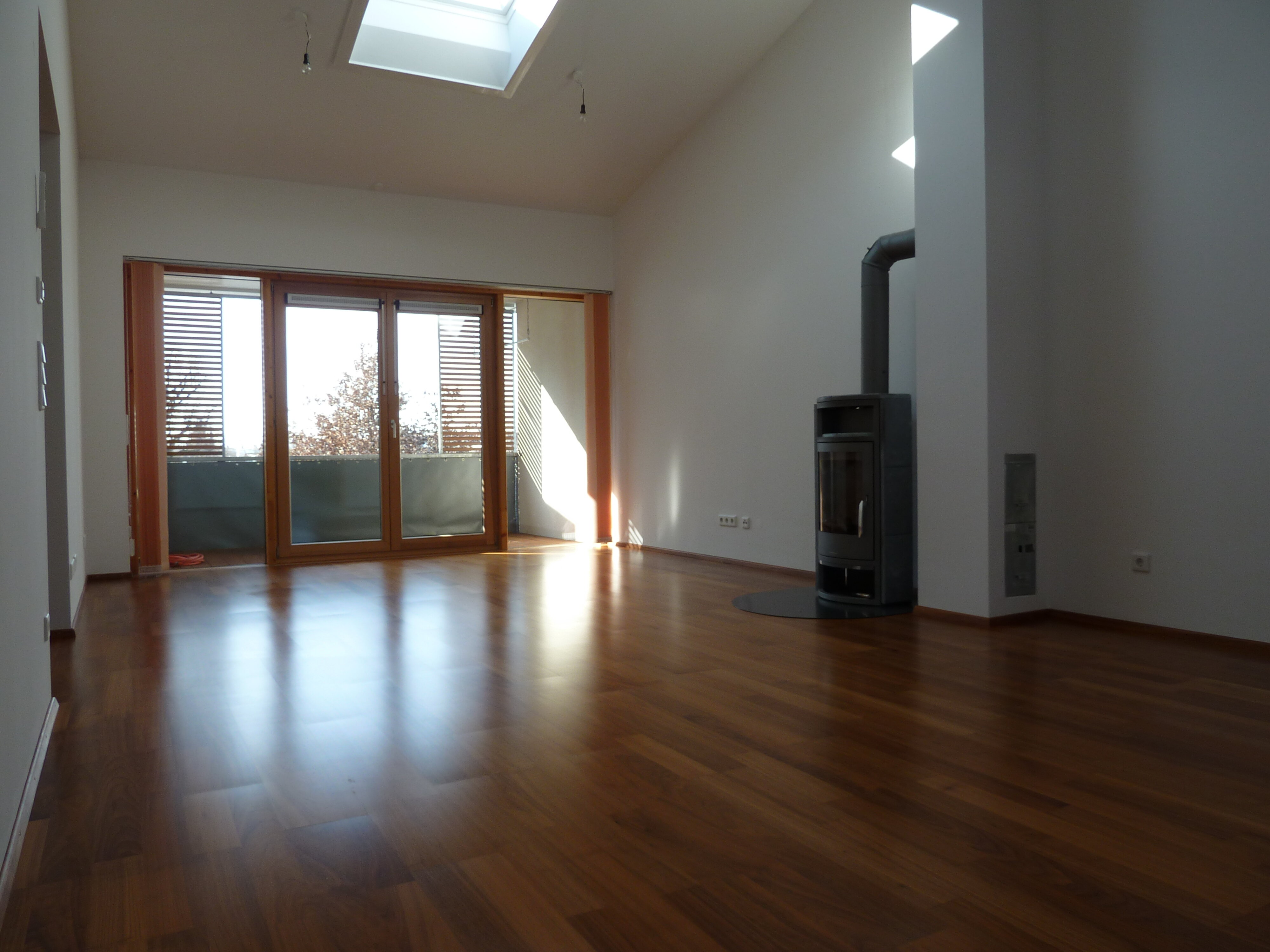 Wohnung zur Miete 1.100 € 3 Zimmer 85 m²<br/>Wohnfläche 2.<br/>Geschoss ab sofort<br/>Verfügbarkeit Herzogstandstrasse Altenerding Erding 85435