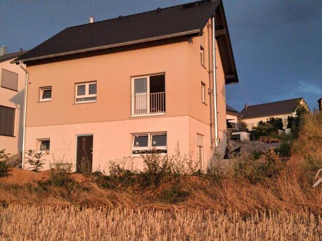 Einfamilienhaus zur Miete - Erstbezug 2.375 € 5 Zimmer 143 m² 450 m² Grundstück frei ab 15.10.2026 Kirchberg Kirchberg an der Murr 71737
