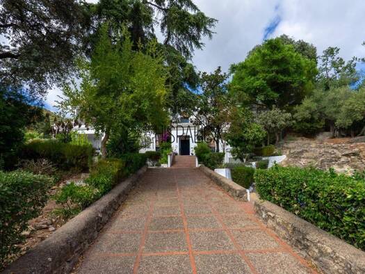 Chalet zum Kauf 560.000 € 6 Zimmer 440 m² Córdoba 14012