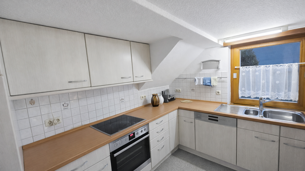 Bauernhaus zum Kauf 229.000 € 10 Zimmer 175 m² 1.065 m² Grundstück Großenwieden Hessisch Oldendorf 31840