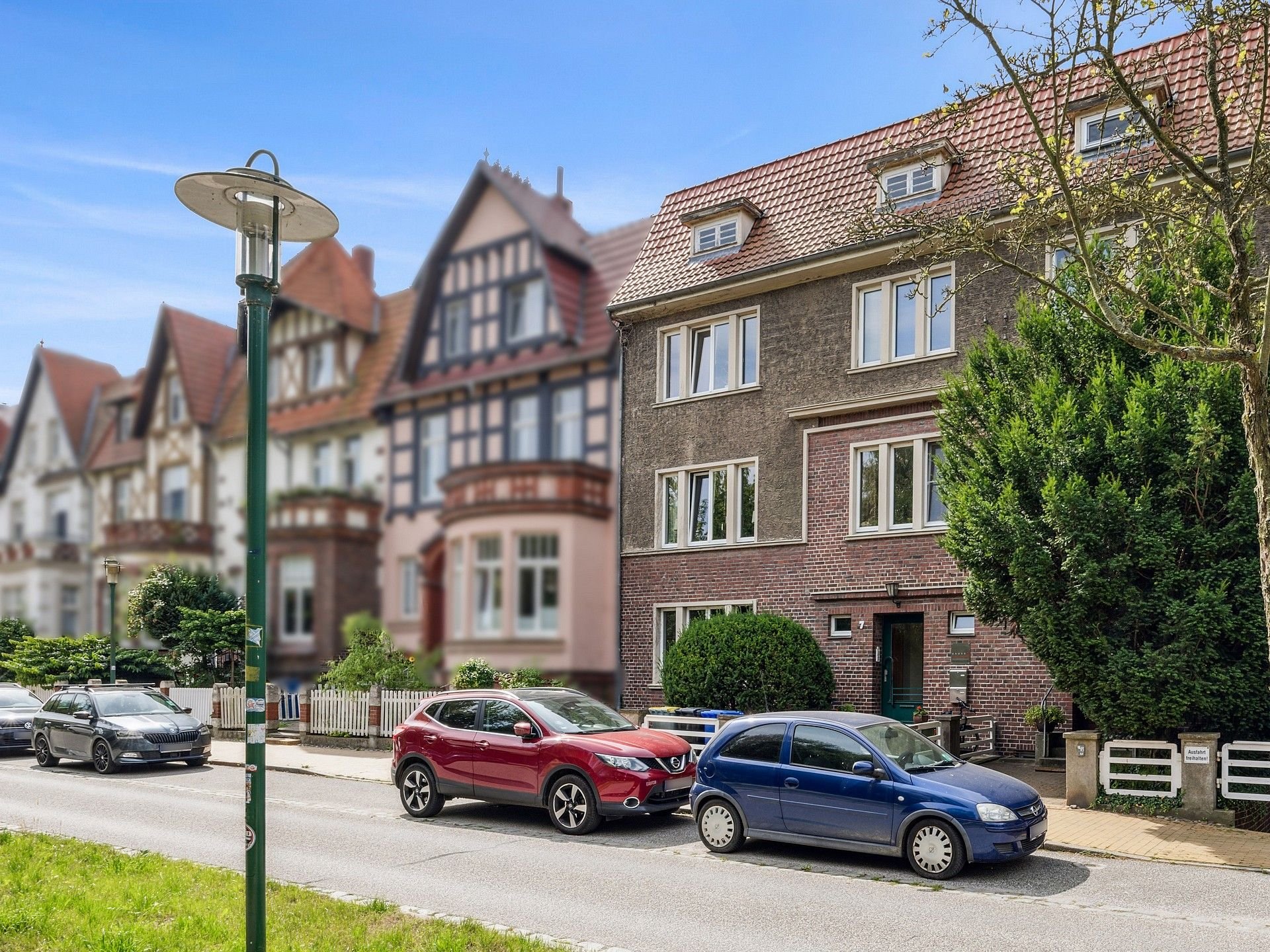 Reihenmittelhaus zum Kauf 570.000 € 10 Zimmer 310 m²<br/>Wohnfläche 356 m²<br/>Grundstück Schweriner Viertel Güstrow 18273