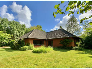 Bungalow zum Kauf 328.000 € 4 Zimmer 142,5 m² 1.672 m² Grundstück Hattstedt 25856