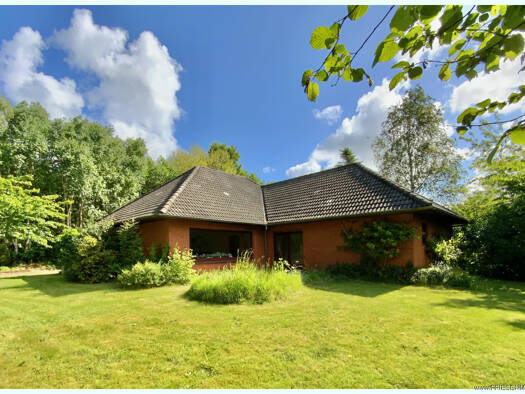 Bungalow zum Kauf 328.000 € 4 Zimmer 142,5 m² 1.672 m² Grundstück Hattstedt 25856
