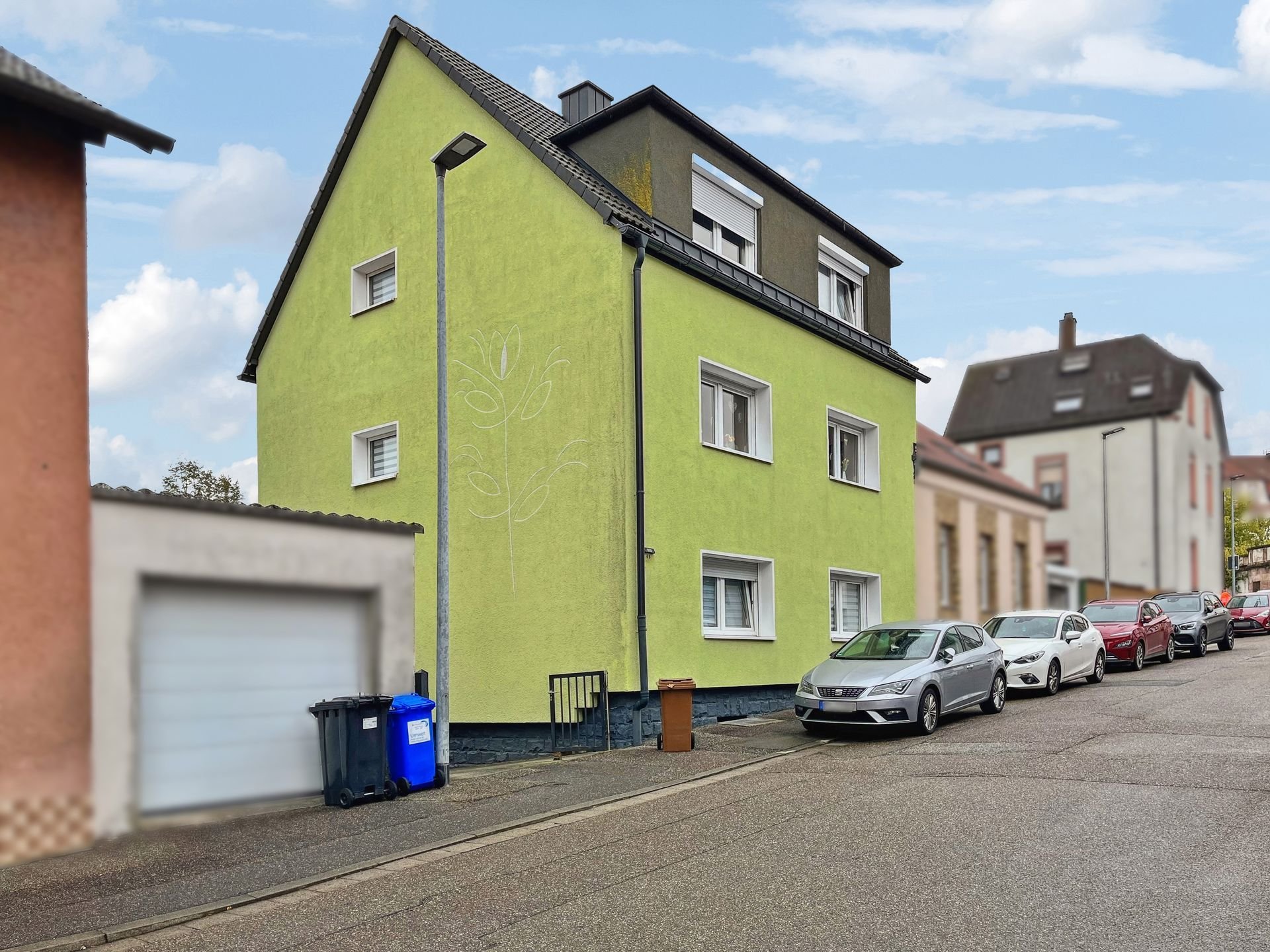 Mehrfamilienhaus zum Kauf 208.000 € 7 Zimmer 166 m²<br/>Wohnfläche 240 m²<br/>Grundstück Westl. Stadtgeb. - Imserbühl-Gottelsberg Pirmasens 66954