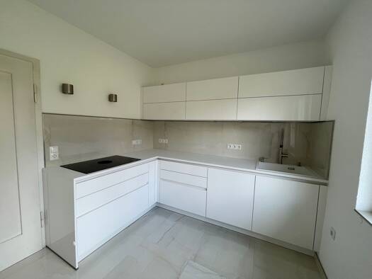 Terrassenwohnung zur Miete 1.180 € 4 Zimmer 97 m² Geschoss EG/1 frei ab 01.04.2026 Brunnengasse 7 Sulgen Schramberg 78713