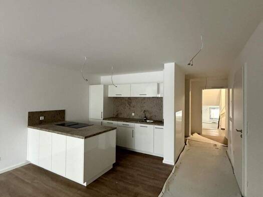 Wohnung zur Miete 1.188 € 2 Zimmer 72 m² frei ab sofort Südstadt Fürth 90763