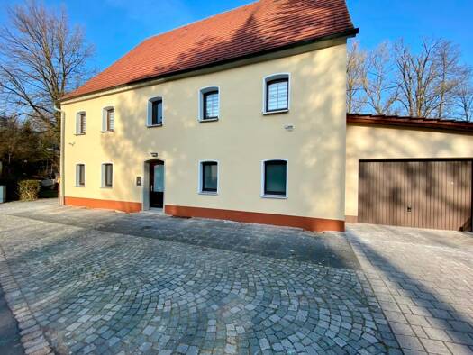 Einfamilienhaus zur Miete 1.950 € 10 Zimmer 205 m² 1.217 m² Grundstück frei ab sofort Diepoltsdorf Simmelsdorf 91245