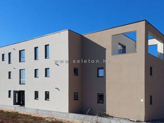 Wohnung zum Kauf - Erstbezug 369.500 € 4 Zimmer 91 m² Geschoss 1/2 Obala maršala Tita 1 Poreč 52440