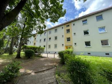 Wohnung zur Miete 303 € 3 Zimmer 53 m² 2. Geschoss Amselweg 4 Pausitzer Delle Riesa 01589