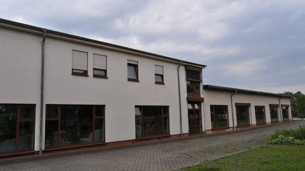 Haus zum Kauf 995.500 € 5.822 m² Grundstück Kamenz 01917