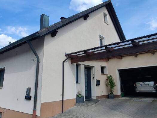 Einfamilienhaus zum Kauf 470.000 € 11 Zimmer 303 m² 962 m² Grundstück Klingenstraße 18 Abersfeld Schonungen 97453