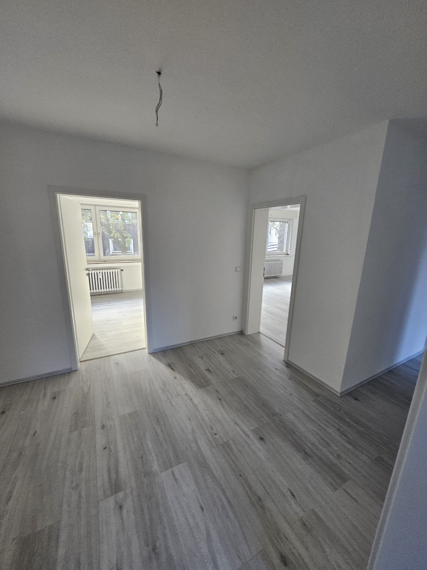 Wohnung zur Miete 565 € 3,5 Zimmer 87 m²<br/>Wohnfläche 1.<br/>Geschoss ab sofort<br/>Verfügbarkeit Aldenrade Duisburg 47179