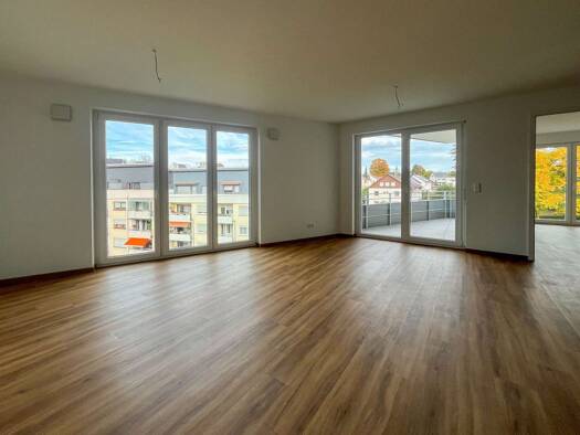 Wohnung zur Miete 800 € 3 Zimmer 85 m² Geschoss 1/3 frei ab sofort Bahnhofstraße 76 Freudenstadt 72250
