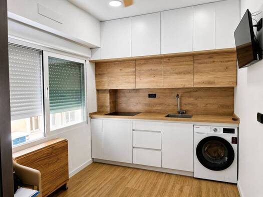 Wohnung zur Miete 850 € 2 Zimmer 50 m² 2. Geschoss Murcia 30008