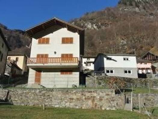 Einfamilienhaus zum Kauf 658.000 € 5 Zimmer 110 m² 524 m² Grundstück Buseno 6542