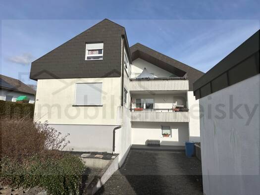 Wohnung zur Miete 950 € 3 Zimmer 90 m² frei ab 01.05.2026 Wald 88639