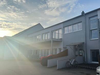 Wohnung zur Miete 870 € 2 Zimmer 73 m² frei ab sofort Maximineracht 11c Kürenz Trier 54290