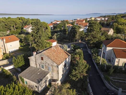 Haus zum Kauf 320.000 € 9 Zimmer 194 m² Nerezine, Mali Losinj Mali Losinj