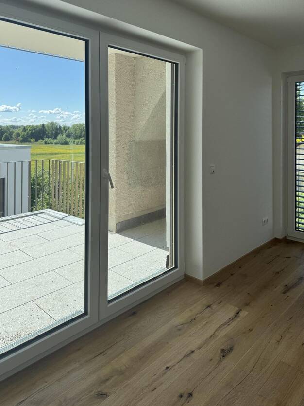 Wohnung zur Miete - Neubau 1.330 € 3 Zimmer 91,1 m² Dachgeschoss frei ab sofort Alt-Wiblingen Ulm 89079