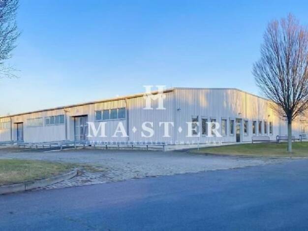 Lagerhalle zur Miete provisionsfrei 6.644 m² Lagerfläche teilbar ab 2.500 m² Oschatz Oschatz 04758