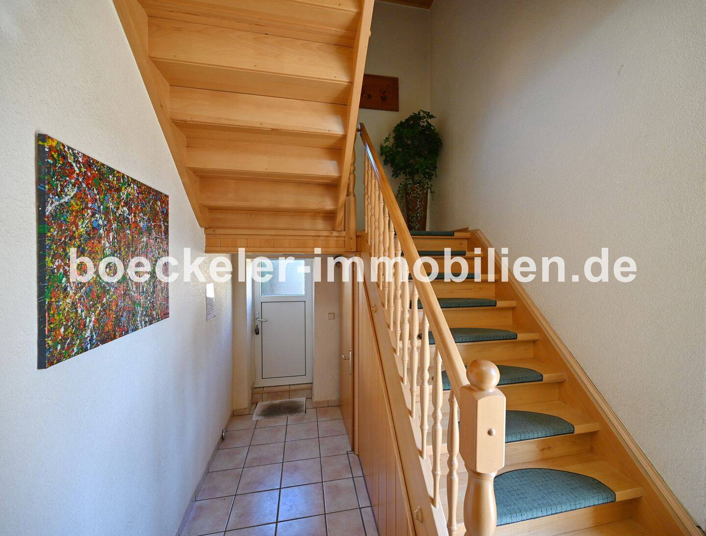 Immobilie in Naumburg (Saale) - 3-Familienhaus mit stabilen Mieteinnahmen u. Ausbaureserven - Bild 1