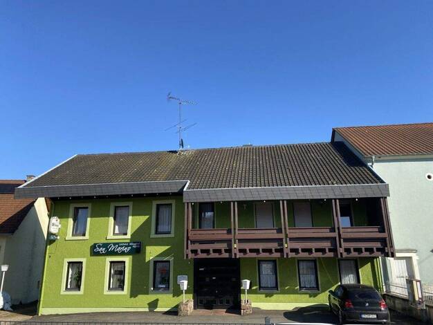Haus zum Kauf 299.000 € 11 Zimmer 455 m² 581 m² Grundstück Mitlosheimerstraße 13 Mitlosheim Losheim am See / Mitlosheim 66679