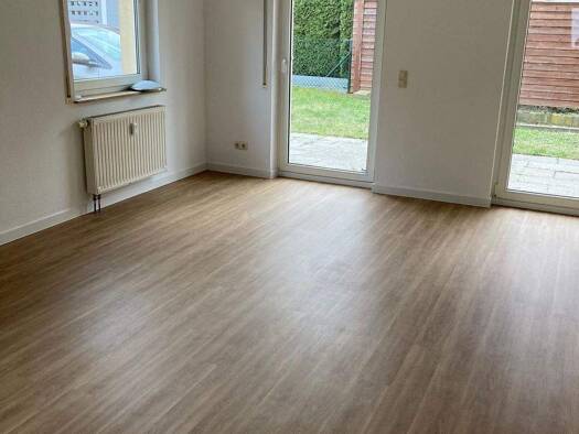 Wohnung zum Kauf 150.000 € 2 Zimmer 60 m² EG Holzhausen Leipzig 04288