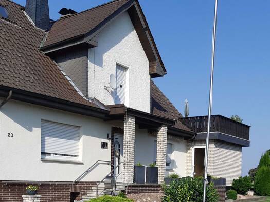 Einfamilienhaus zum Kauf 229.000 € 7 Zimmer 201 m² 501 m² Grundstück Großeneder Borgentreich-Großeneder 34434