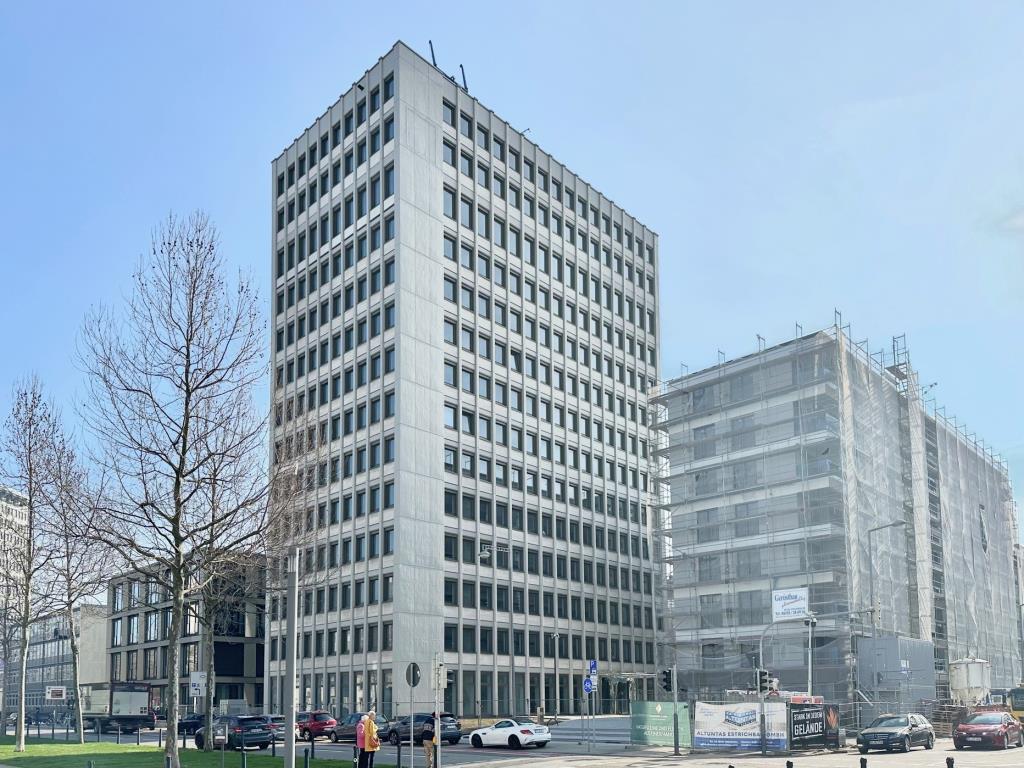 Bürofläche zur Miete 16,50 € 8.156 m²<br/>Bürofläche ab 426 m²<br/>Teilbarkeit Carl-Reiß-Platz 1-5 Oststadt - Süd Mannheim 68165