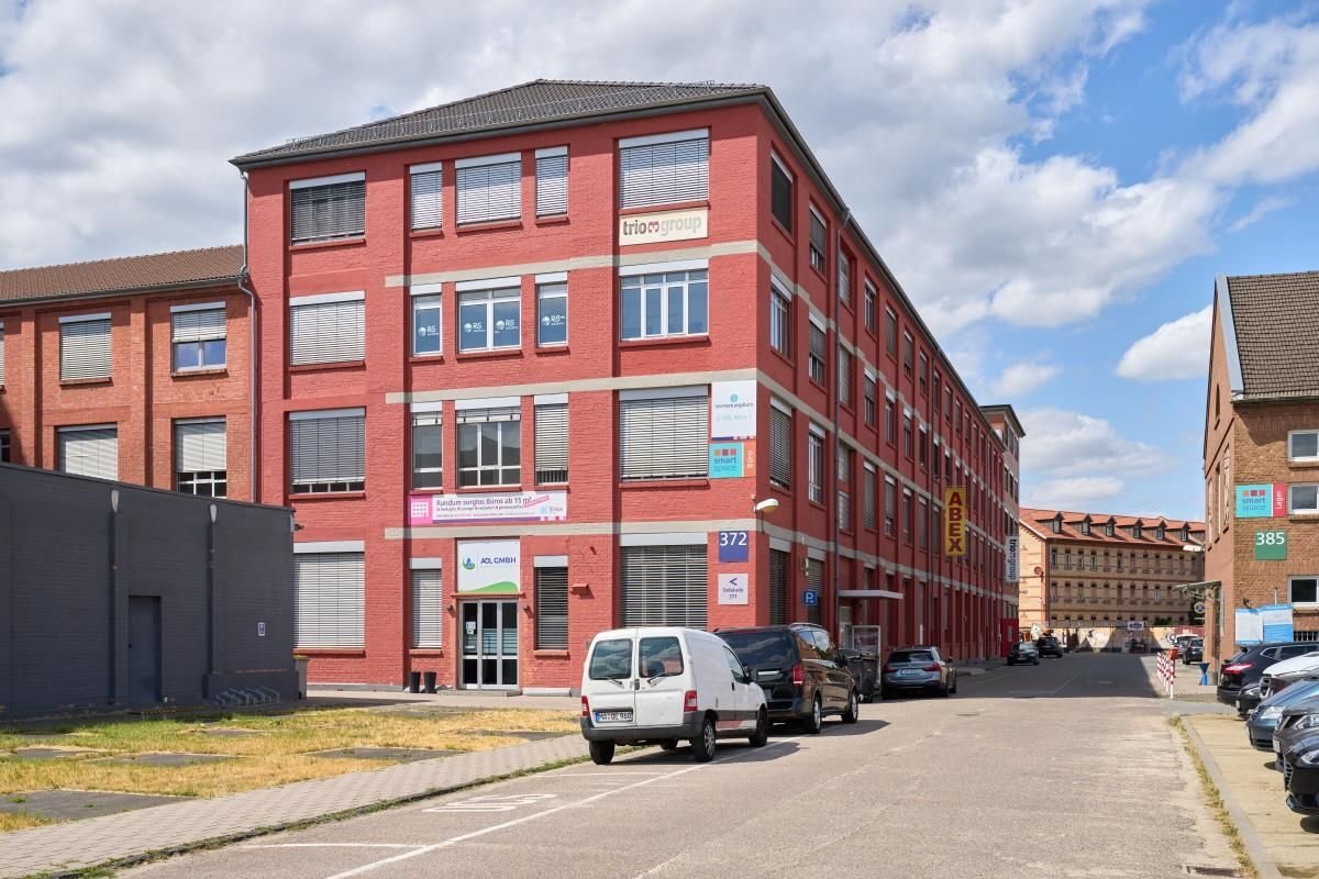 Bürofläche zur Miete 429 € 32,9 m²<br/>Bürofläche Carl-Reuther-Straße 1 Waldhof - Mitte Mannheim 68305