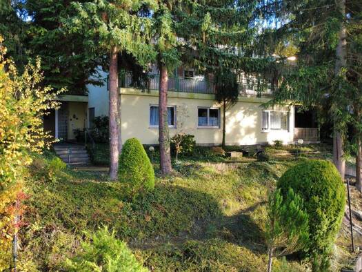 Einfamilienhaus zum Kauf 450.000 € 10 Zimmer 220 m² 1.069 m² Grundstück Akazienweg 6 Winzenhohl Hösbach 63768