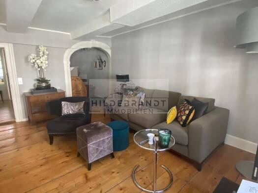 Wohnung zur Miete 1.355 € 2 Zimmer 74 m² frei ab sofort Barfüßer Straße 19 Göttingen 37073