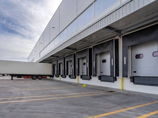 Lagerhalle zur Miete 12.787 m² Lagerfläche teilbar ab 2.436 m² Dagersheim Böblingen 71034