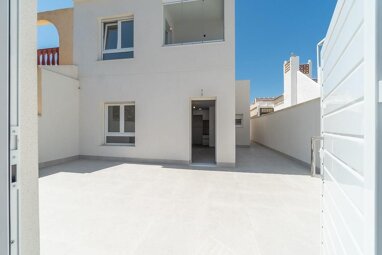 Haus zum Kauf 299.000 € 3 Zimmer 134 m² 104 m² Grundstück Torrevieja 03180