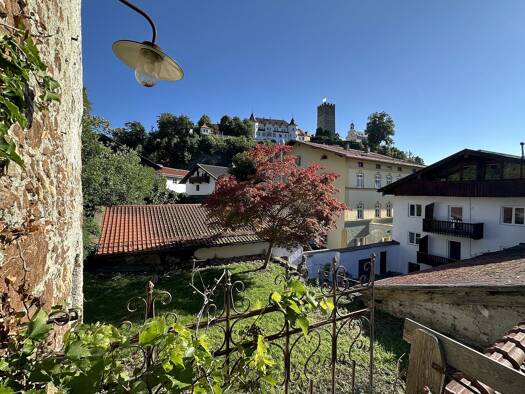 Wohnung zum Kauf 1.079.000 € 250 m² EG Neubeuern 83115