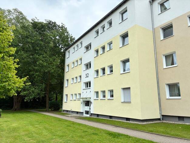 Wohnung zur Miete 641 € 3 Zimmer 71,2 m² 3. Geschoss frei ab 14.08.2025 Paul-Ronczka-Str. 32 MSA-Siedlung Dortmund 44328
