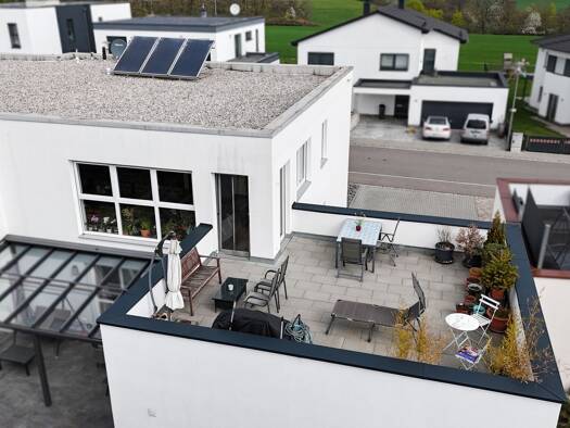 Penthouse zur Miete 1.200 € 4 Zimmer 111,8 m² frei ab 15.09.2026 Teublitz 93158