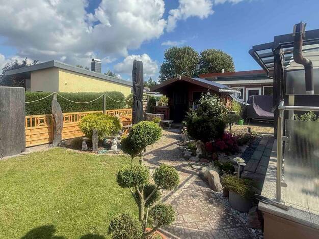 Bungalow zum Kauf 250.000 € 2 Zimmer 50 m² 407 m² Grundstück Sommersdorf 17111