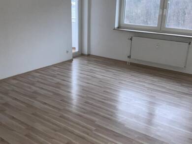 Wohnung zur Miete 463 € 3 Zimmer 74,1 m² 7. Geschoss Knappenweg 8 Salchendorf Neunkirchen 57290