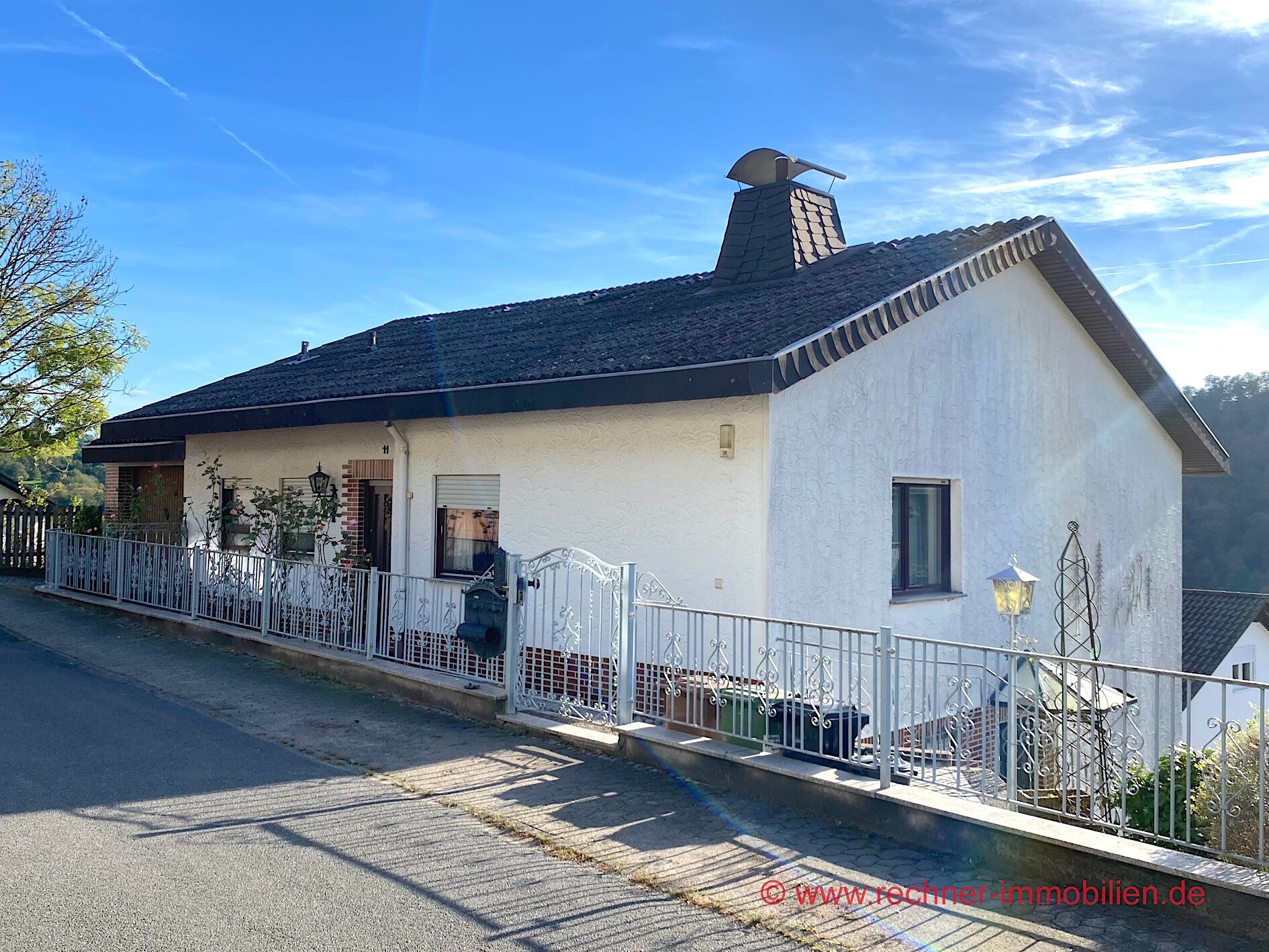 Einfamilienhaus zum Kauf 372.000 € 6 Zimmer 160 m²<br/>Wohnfläche 452 m²<br/>Grundstück Neckarsteinach Neckarsteinach 69239