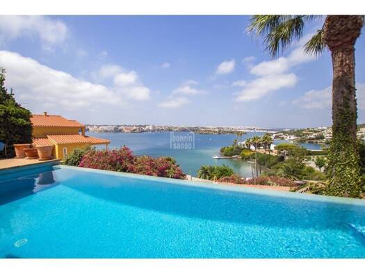 Villa zum Kauf 1.500.000 € 3 Zimmer 186 m² 466 m² Grundstück Maó 07700