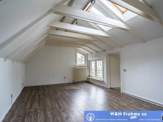 Wohnung zur Miete 560 € 3,5 Zimmer 88,6 m² Mühlenstraße 26 Altstadt Celle 29221