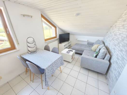 Wohnung zur Miete 495 € 2 Zimmer 30 m² Geschoss 2/3 frei ab 01.09.2026 Laufen Laufen 83410