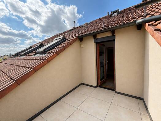 Wohnung zum Kauf 173.000 € 2 Zimmer 52 m² frei ab sofort Untere Goldbergstraße 31 Versbach Würzburg 97080